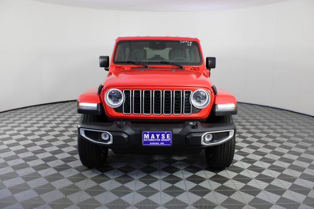 Used 2025 Jeep Wrangler Unlimited Sahara w/ Safety Group AWD/4WD image 25