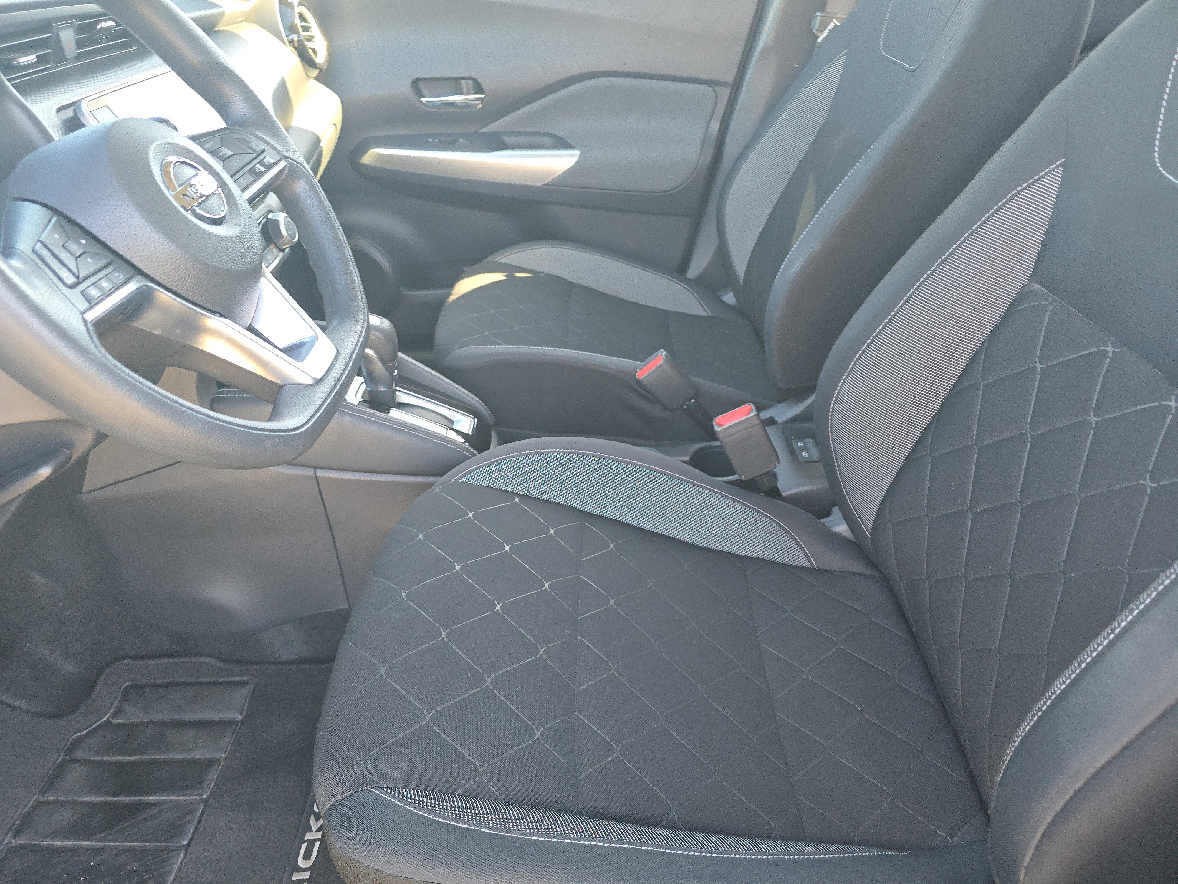 Used 2019 Nissan Kicks SV w/ Exterior Package image 9