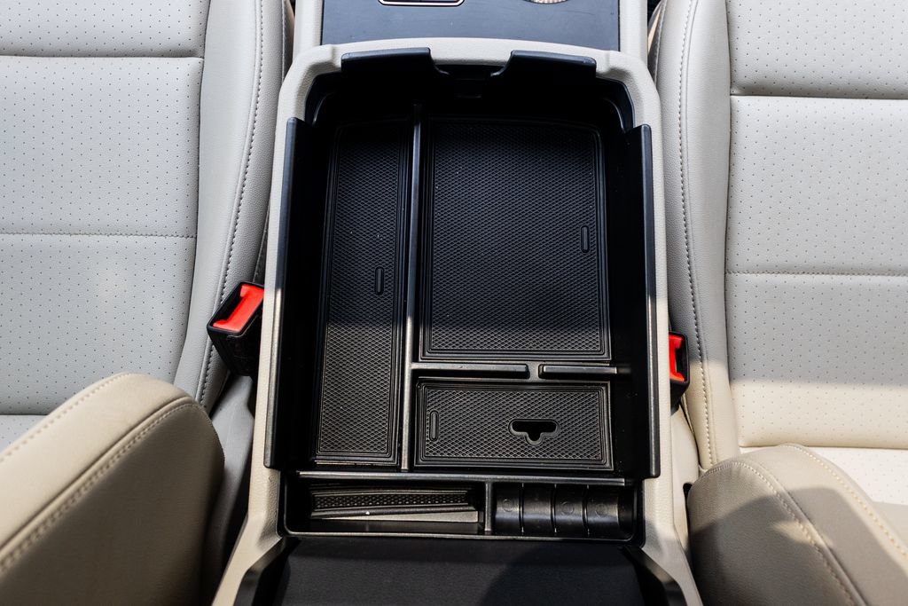 Used 2021 Volkswagen Atlas SE w/ Panoramic Sunroof Package FWD image 42