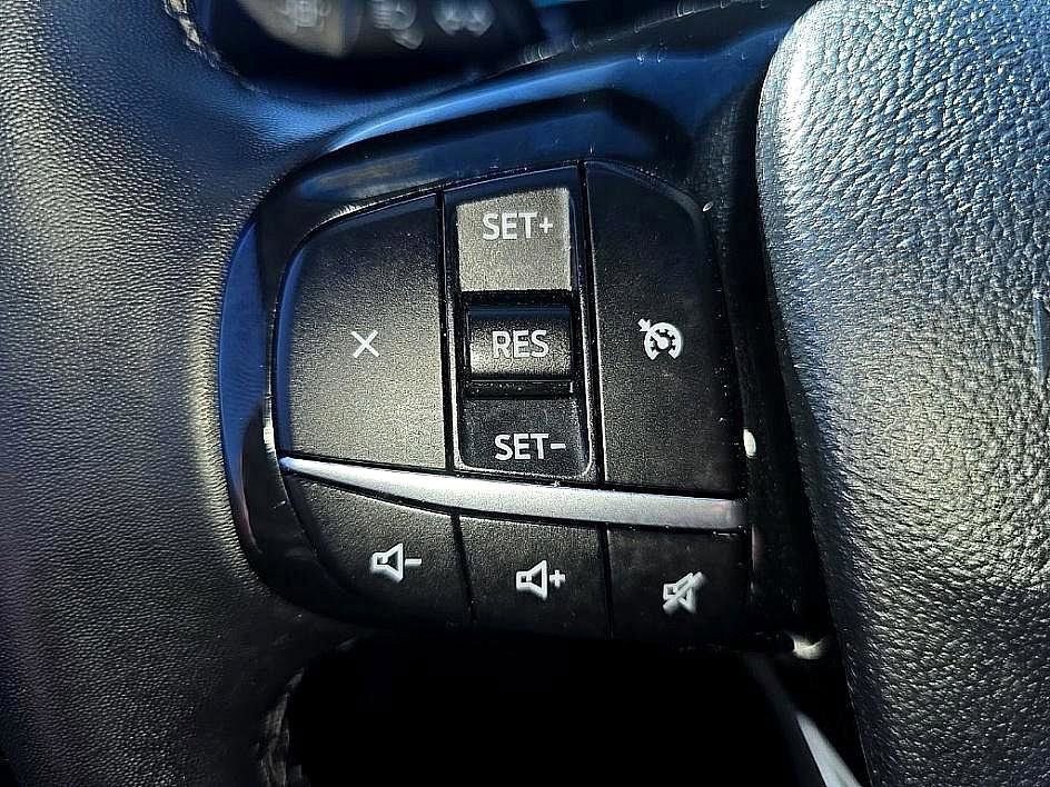 Used 2022 Ford Escape SE w/ Cold Weather Package image 15