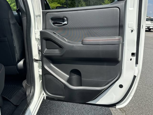 Certified 2024 Nissan Frontier PRO-4X w/ Technology Package AWD/4WD image 18