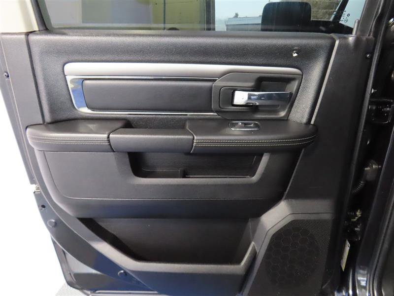 Used 2018 RAM 1500 Sport image 27