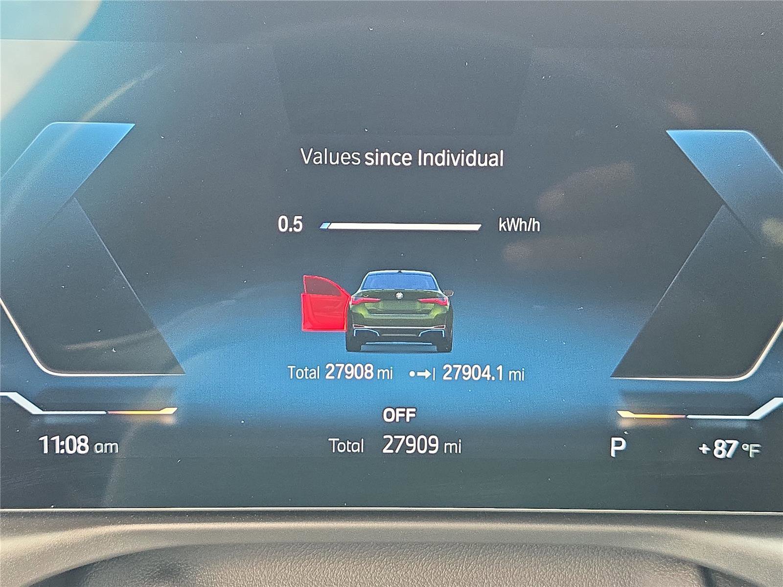 Used 2023 BMW i4 eDrive35 w/ Premium Package image 23