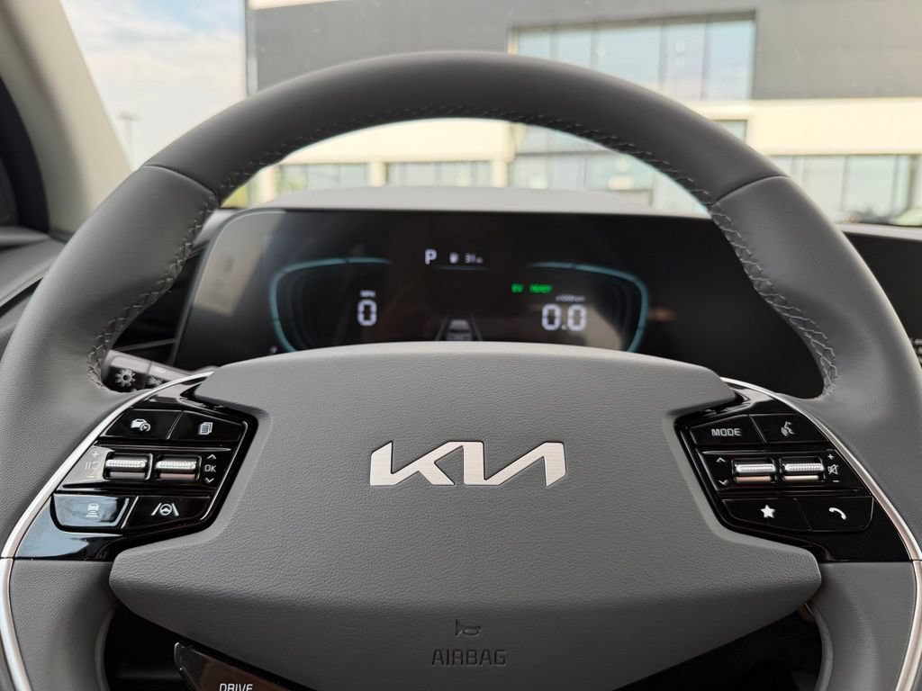 New 2026 Kia Niro EX w/ EX Premium Package FWD image 11