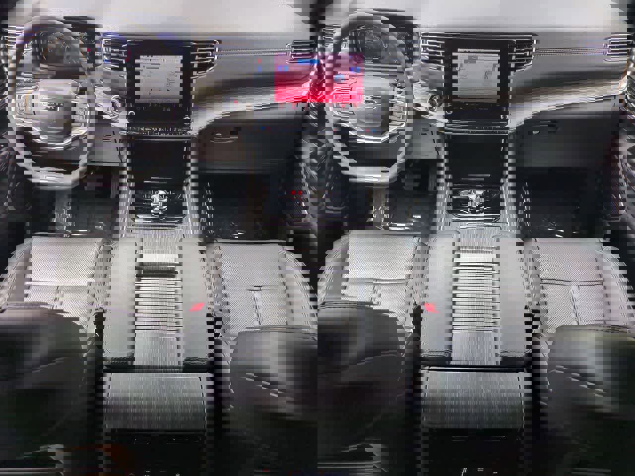 Used 2024 Jeep Wagoneer Series II w/ Flexible Seating Group RWD image 16