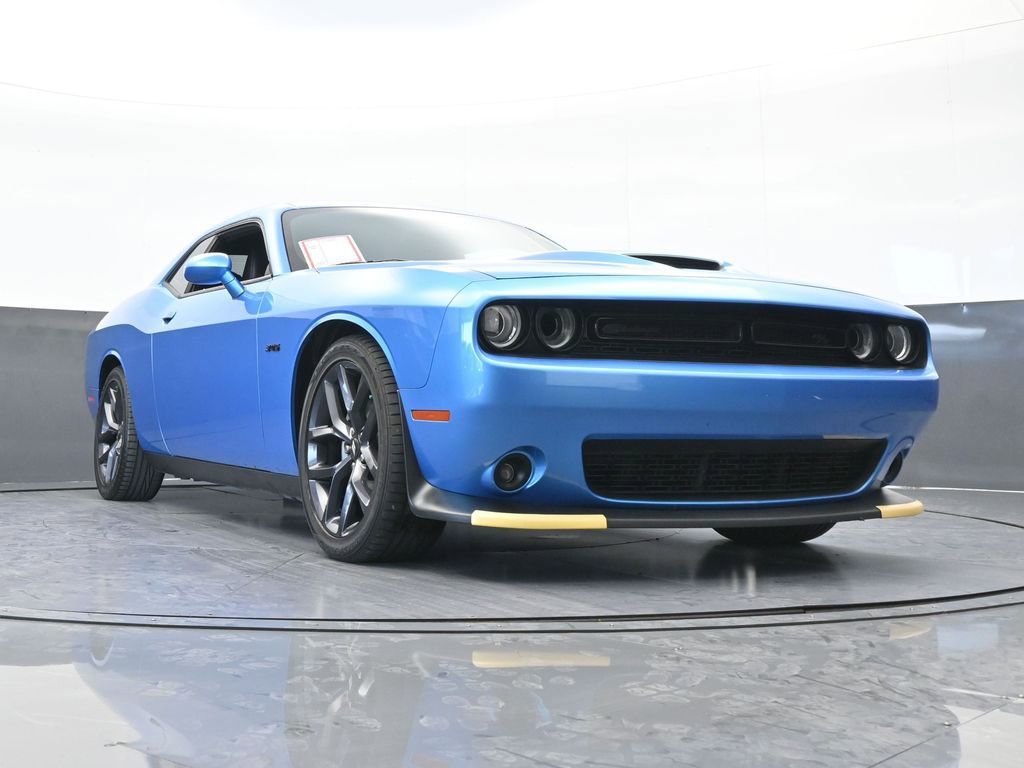 Used 2023 Dodge Challenger R/T w/ Plus Package image 55