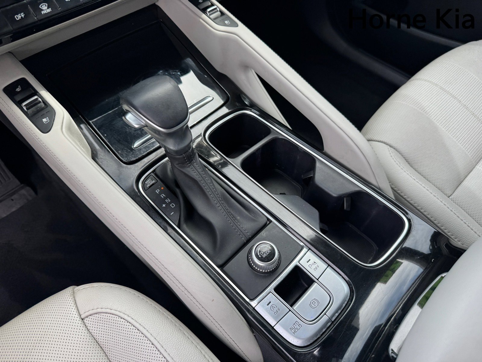 Used 2020 Kia Telluride EX w/ EX Premium Package FWD image 24