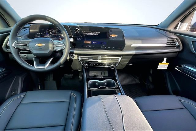 New 2026 Chevrolet Traverse LT w/ Sun and Wheel Package image 5