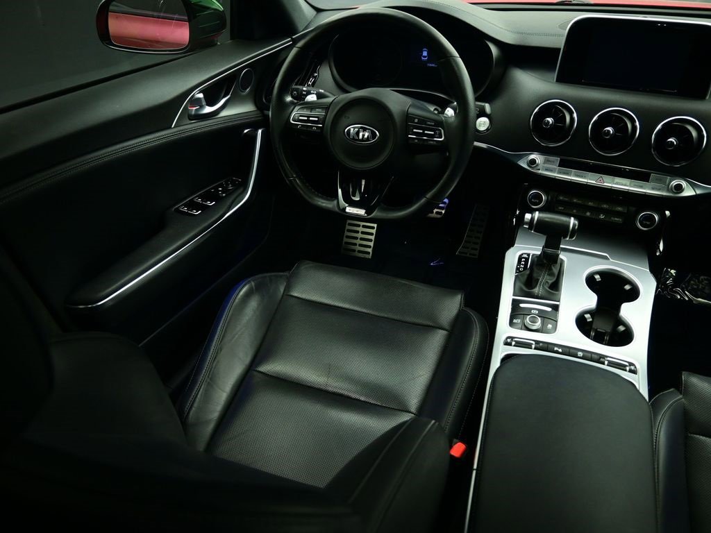 Certified 2019 Kia Stinger GT image 18
