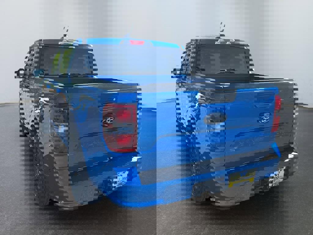 New 2025 Ford Maverick Lobo image 3