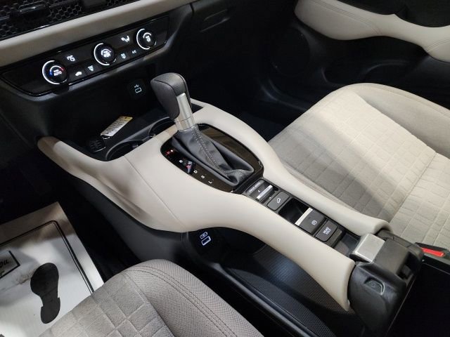 Certified 2023 Honda HR-V LX image 16