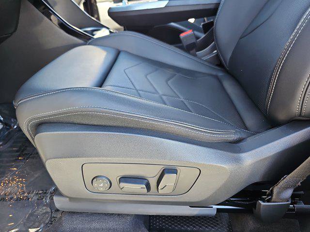 Certified 2024 BMW X1 xDrive28i w/ M Sport Package image 29