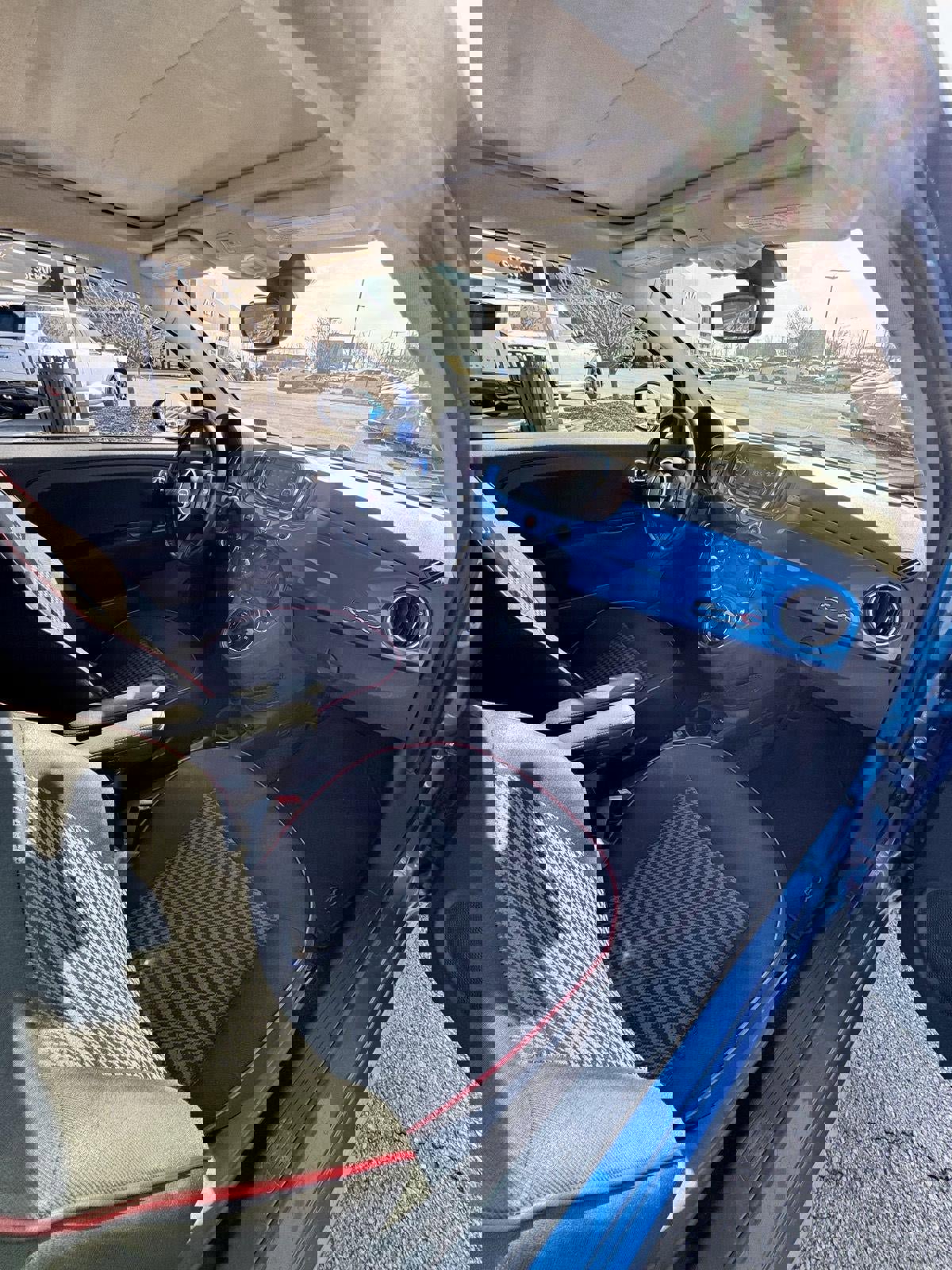 Used 2017 FIAT 500 Pop image 18