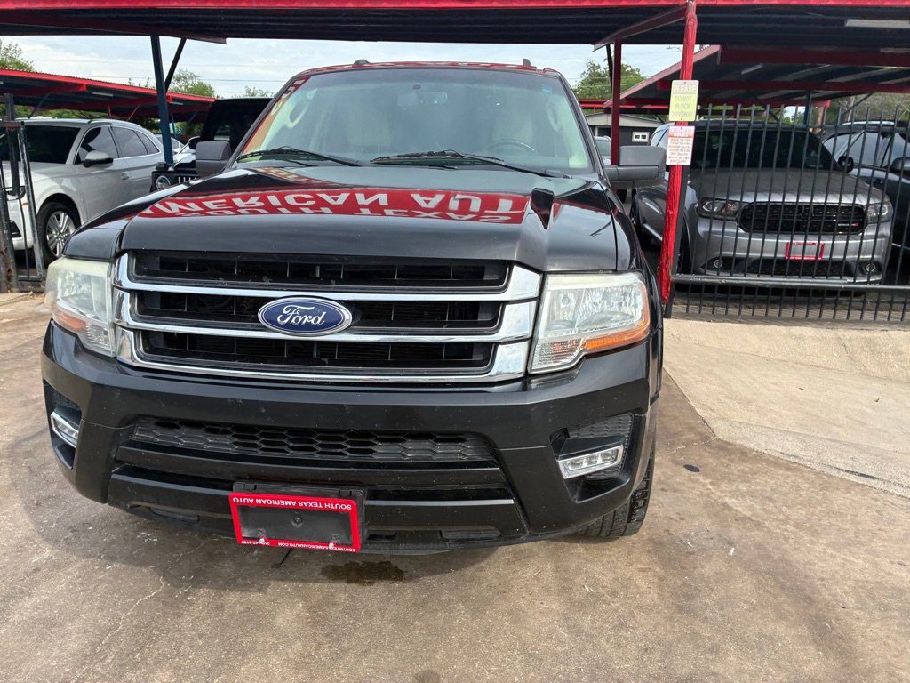 Used 2015 Ford Expedition XLT w/ Equipment Group 201A RWD image 11