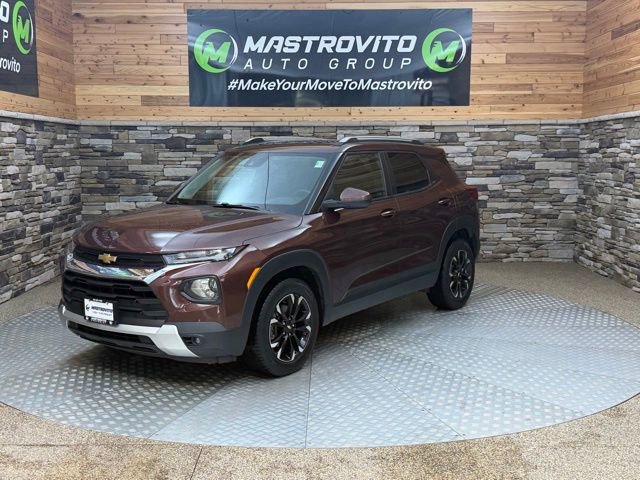 Used 2022 Chevrolet TrailBlazer LT w/ Driver Confidence Package FWD image 5