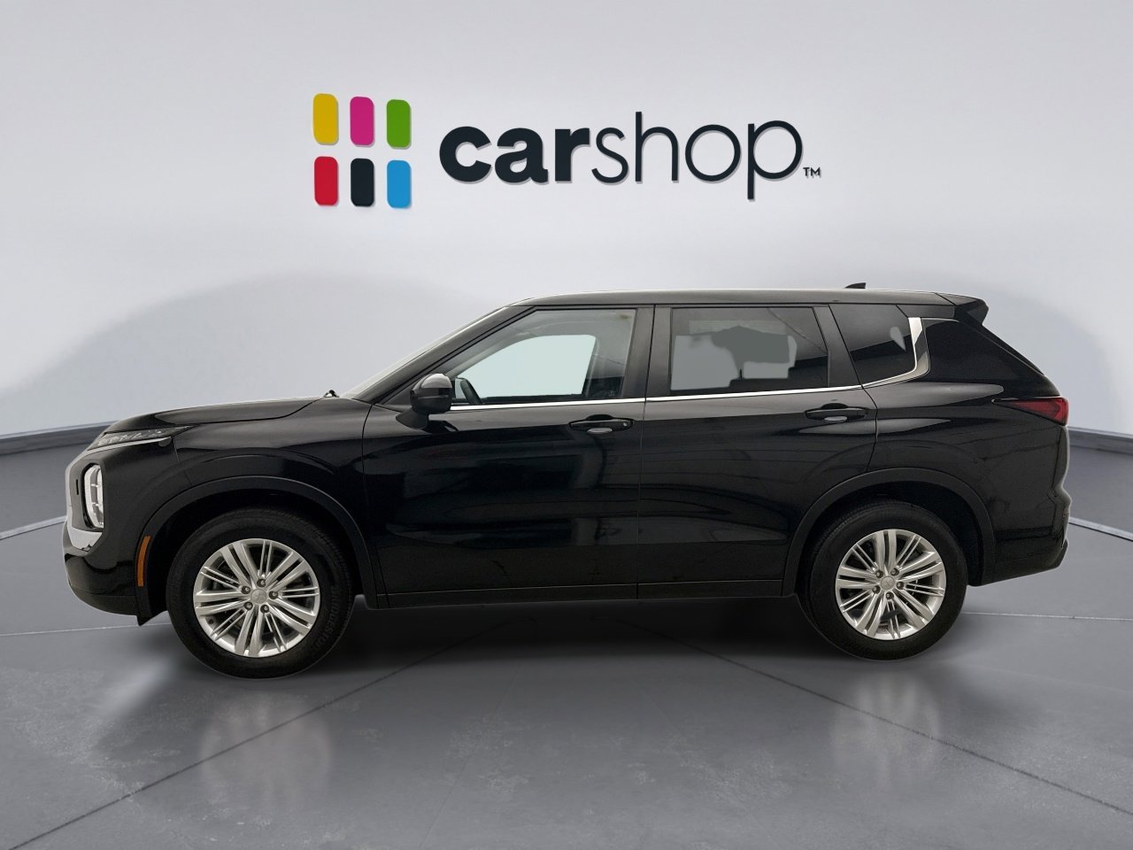 Used 2022 Mitsubishi Outlander ES image 2