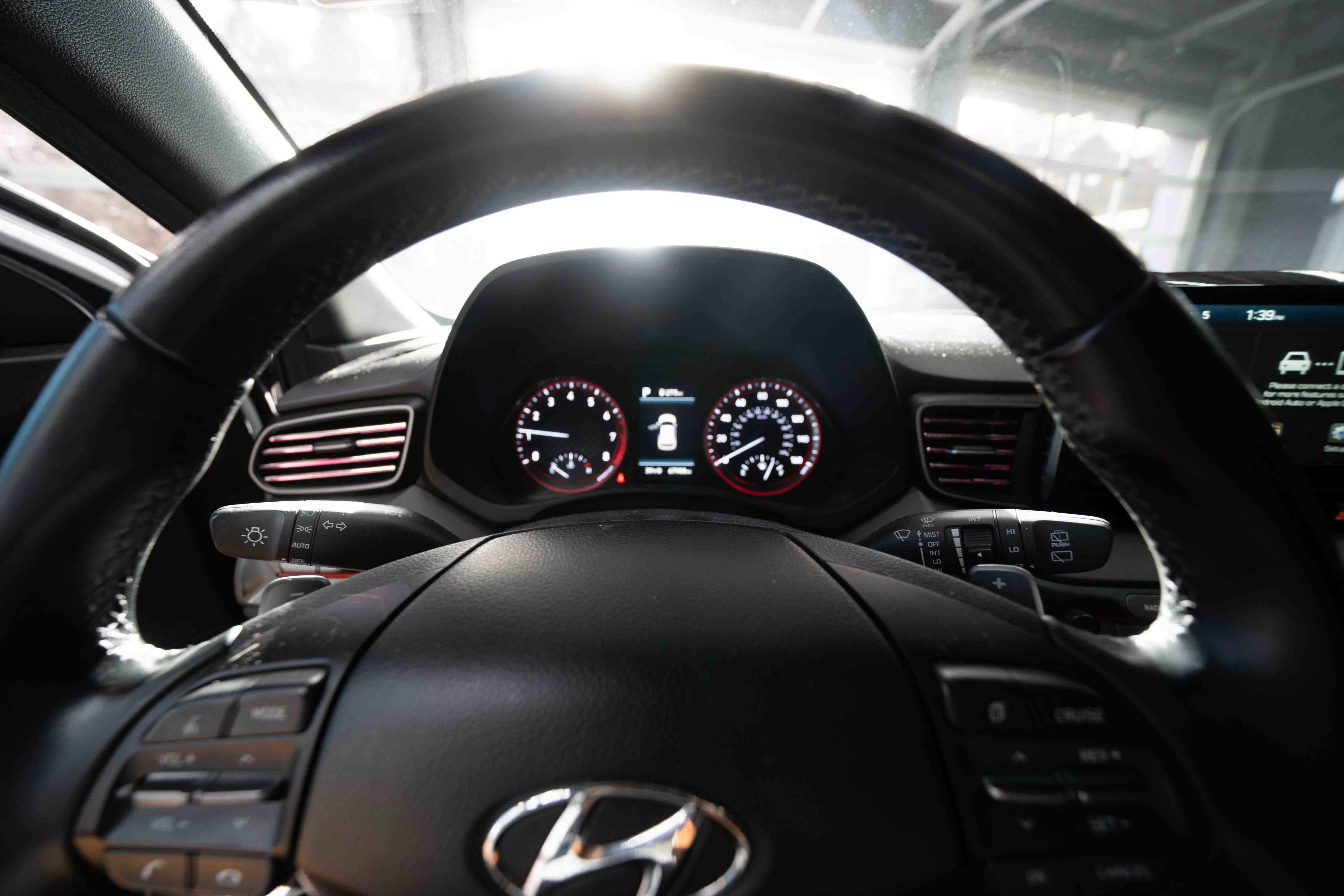 Used 2019 Hyundai Veloster 2.0 Premium image 15