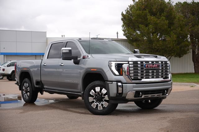 New 2026 GMC Sierra 2500 Denali w/ Denali Reserve Package