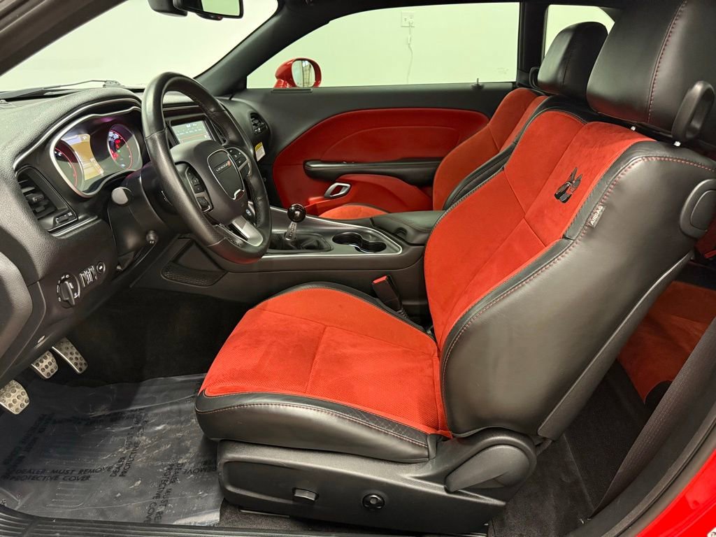 Used 2018 Dodge Challenger R/T Scat Pack w/ Leather Interior Group image 14