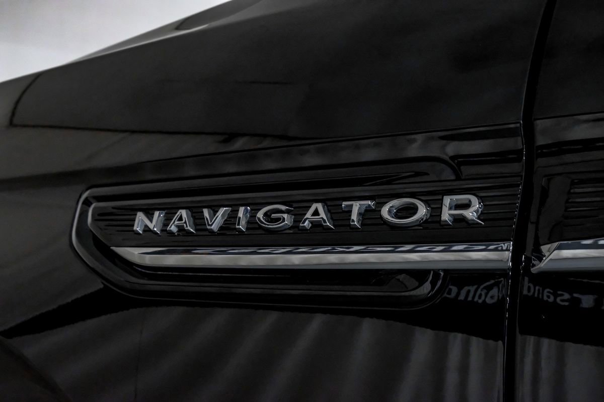 Used 2022 Lincoln Navigator Black Label image 44