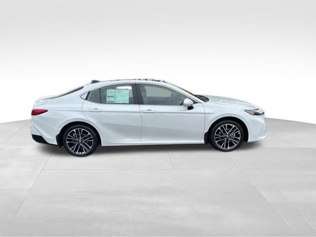 New 2026 Toyota Camry XLE image 7