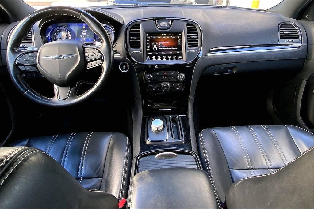 Used 2022 Chrysler 300 S RWD image 14