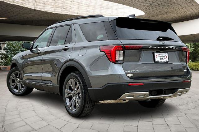 New 2026 Ford Explorer Active w/ Active Comfort Package image 17