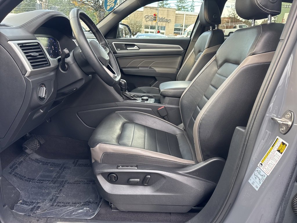 Used 2021 Volkswagen Atlas Cross Sport SEL Premium image 21