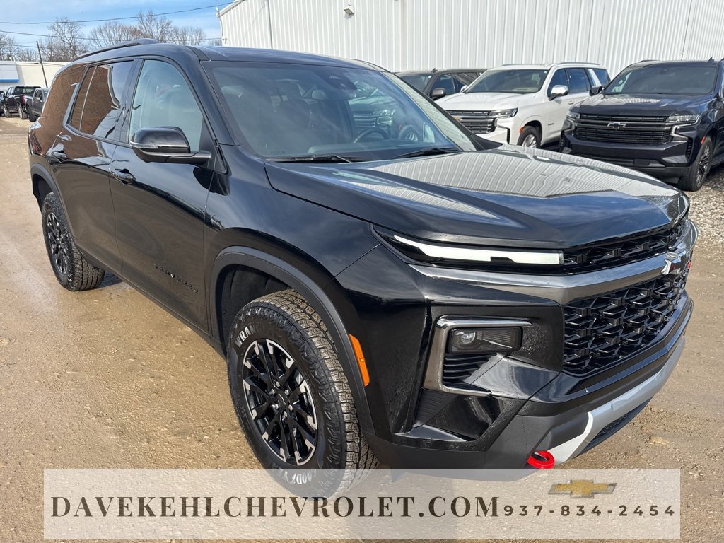 Used 2025 Chevrolet Traverse Z71 w/ Driver Confidence Package image 44