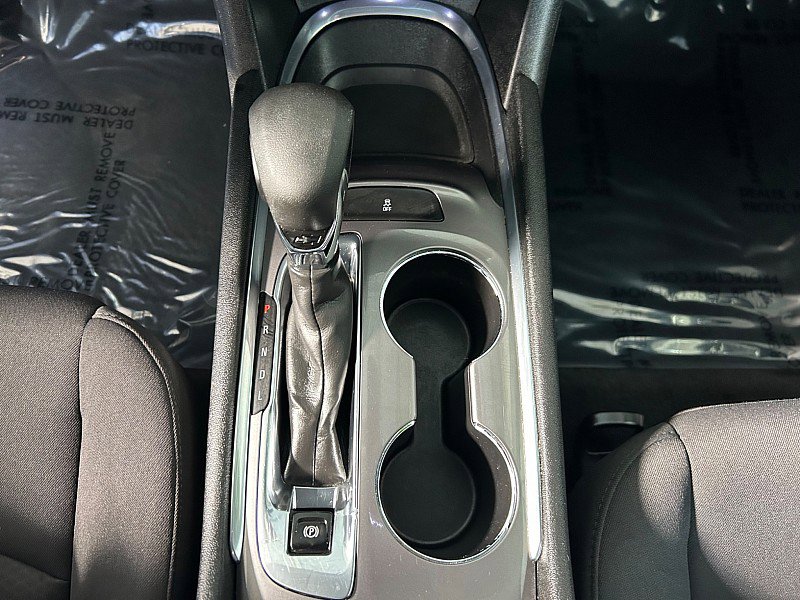 Used 2022 Chevrolet Malibu LT FWD image 21