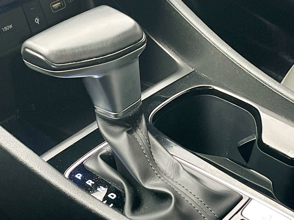 Used 2024 Hyundai Santa Cruz Limited AWD/4WD image 17