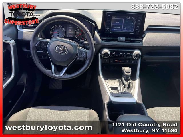 Used 2022 Toyota RAV4 XLE w/ Convenience Package AWD/4WD image 15