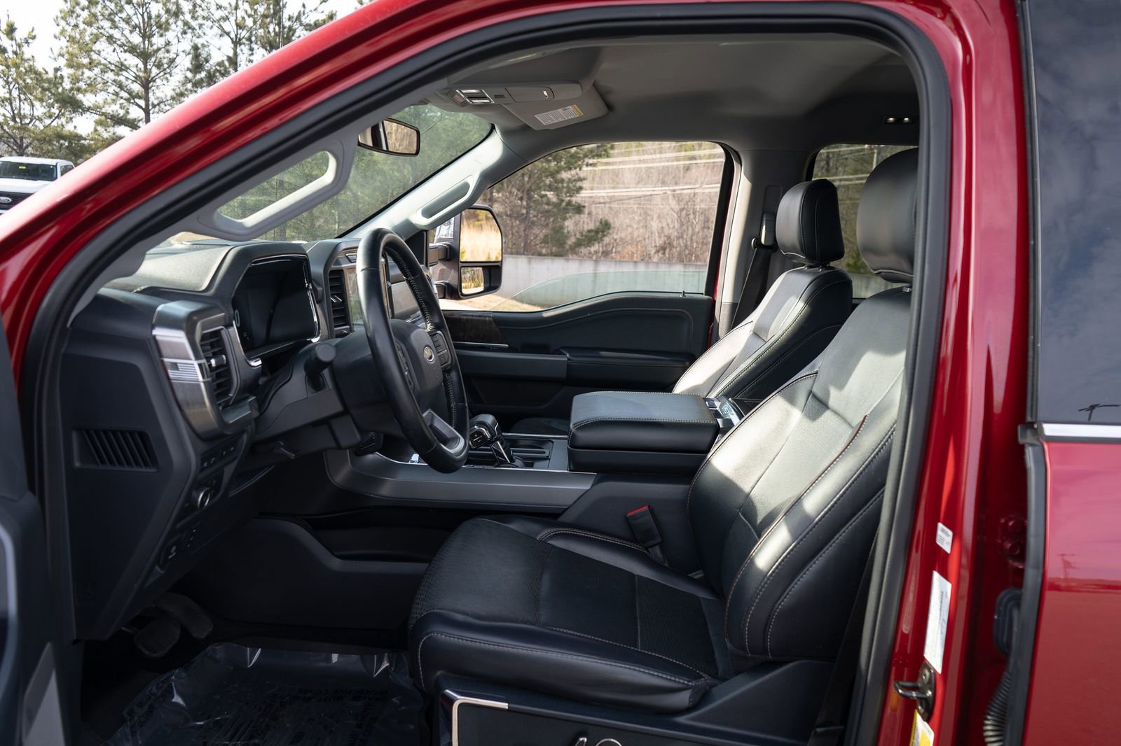 Used 2021 Ford F150 Lariat image 14