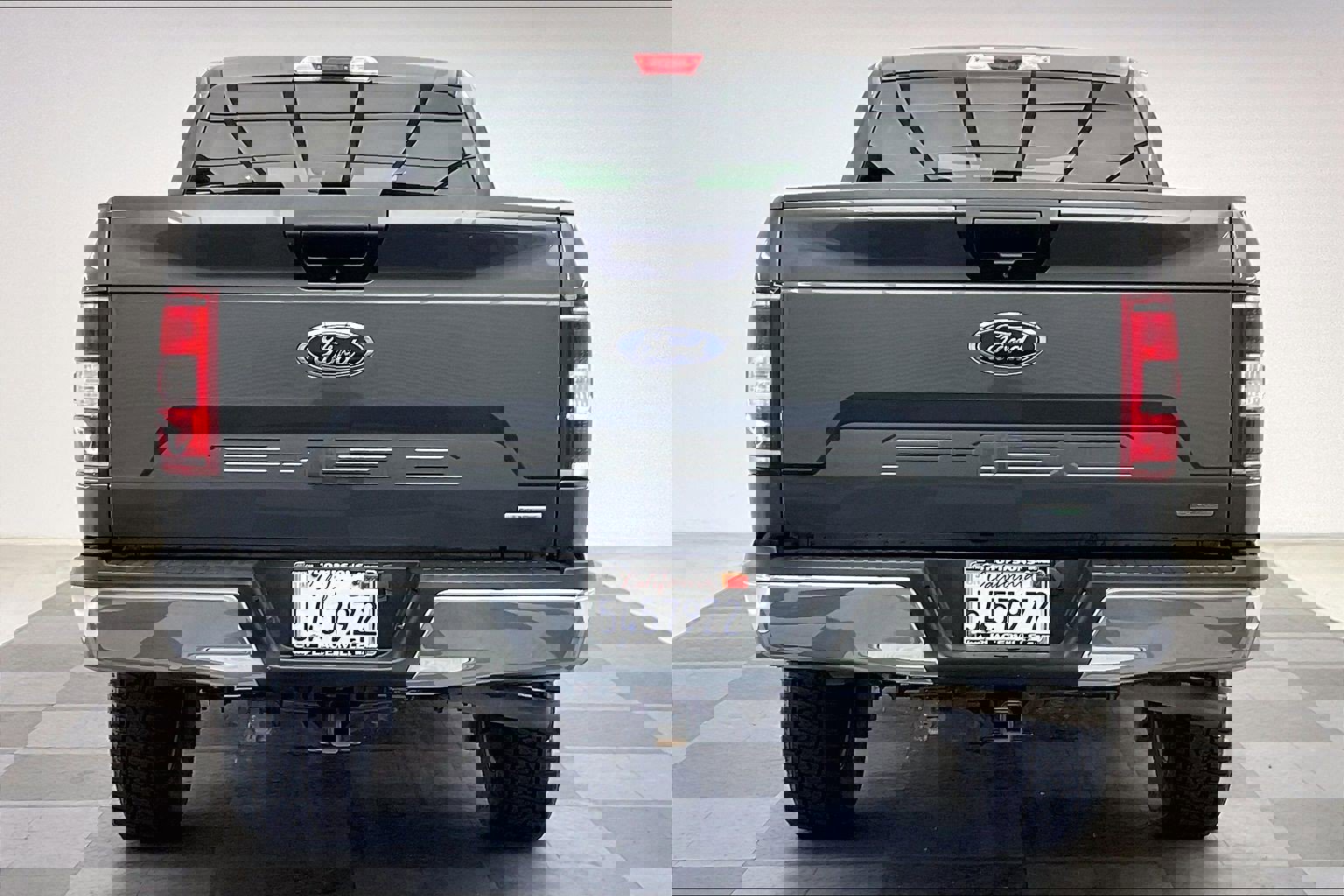 Used 2018 Ford F150 XLT AWD/4WD image 3