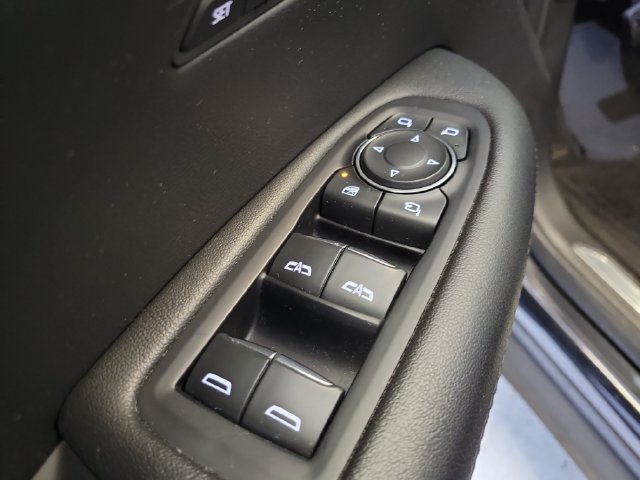 Used 2019 Cadillac XT5 Luxury AWD/4WD image 12