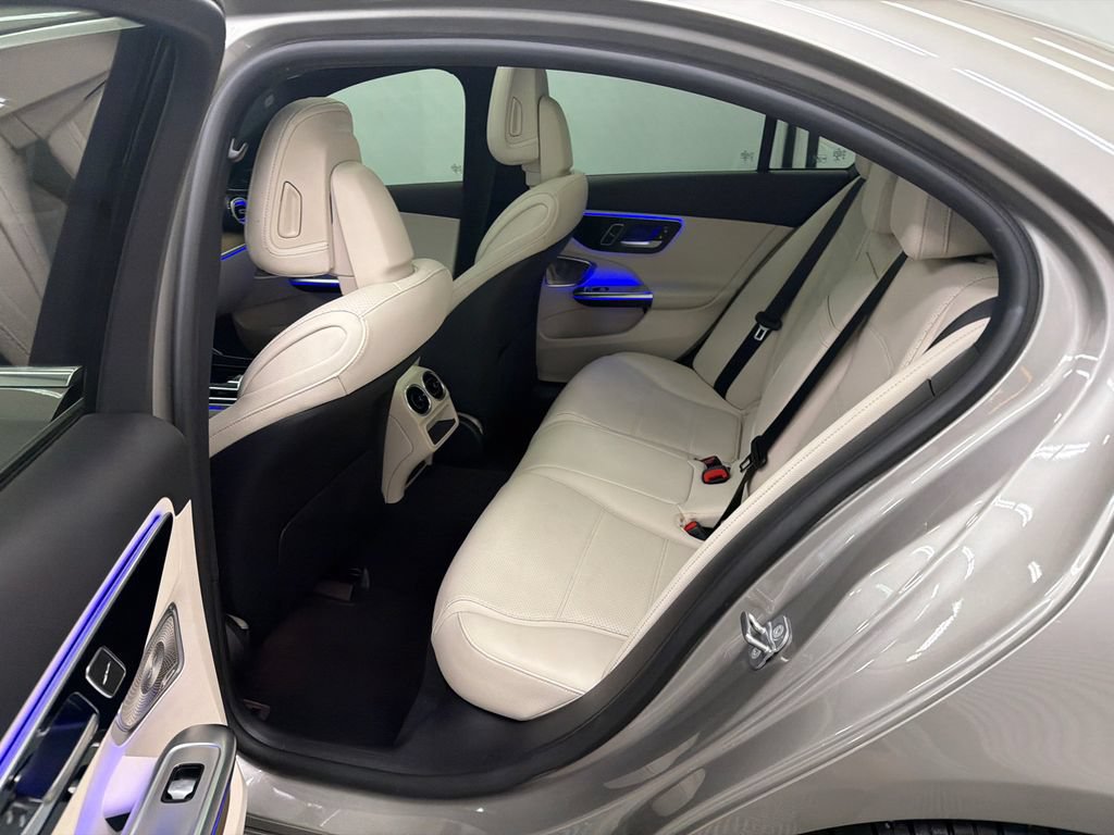 Used 2023 Mercedes-Benz C 300 4MATIC Sedan image 21