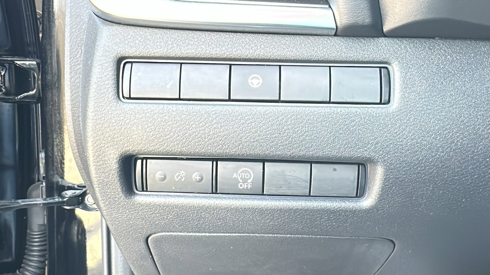 Certified 2023 Nissan Rogue SV AWD/4WD image 13