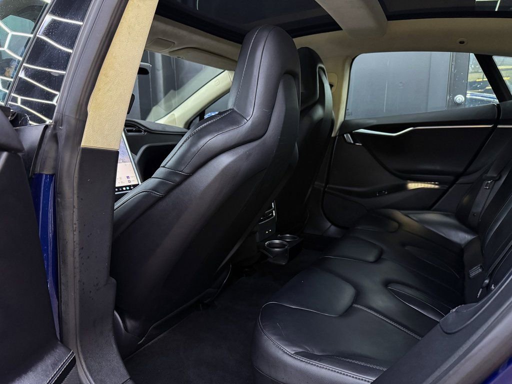 Used 2017 Tesla Model S 60D image 17
