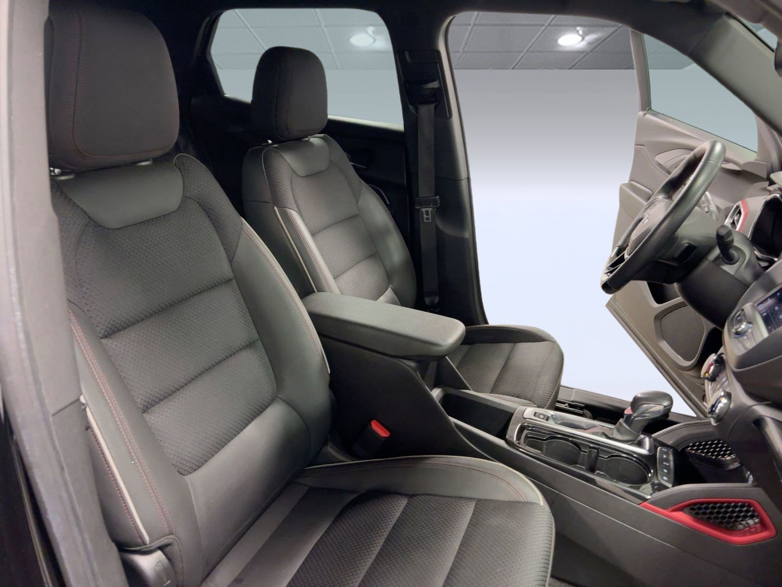 Used 2022 Chevrolet TrailBlazer RS image 31