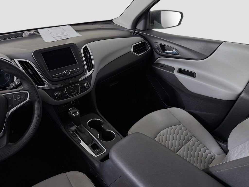 Used 2020 Chevrolet Equinox LS w/ LS Convenience Package image 24