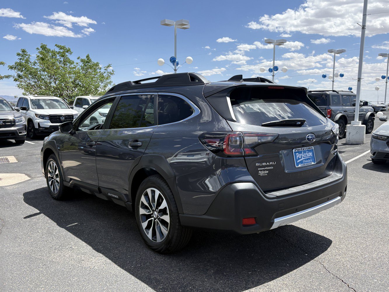 Used 2024 Subaru Outback Limited XT AWD/4WD image 7