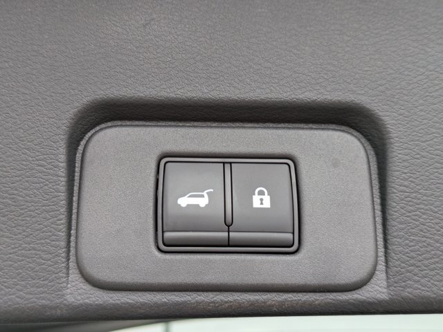 Certified 2024 Nissan Rogue Platinum w/ Platinum Premium Package image 14