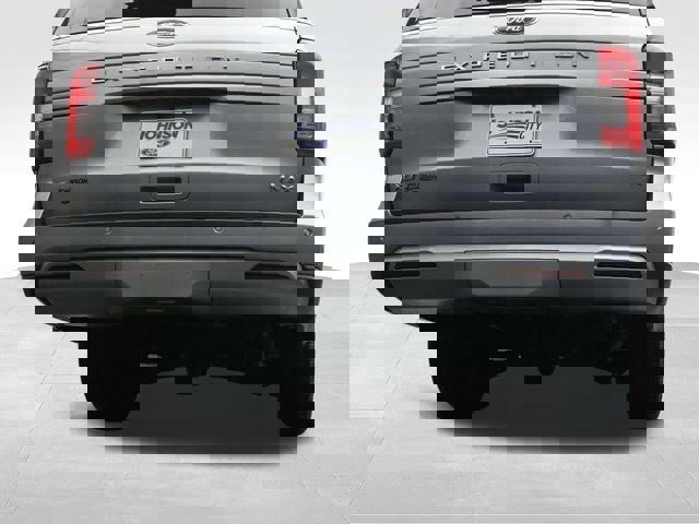 Used 2023 Ford Expedition Max XLT image 24