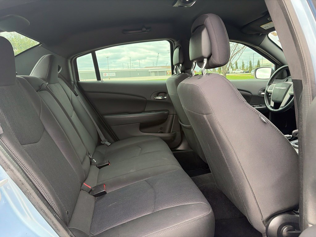 Used 2014 Chrysler 200 Touring FWD image 26