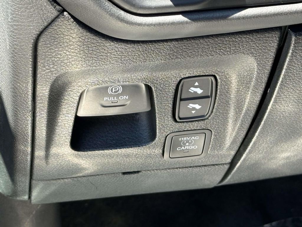 Used 2022 RAM 1500 Limited image 28