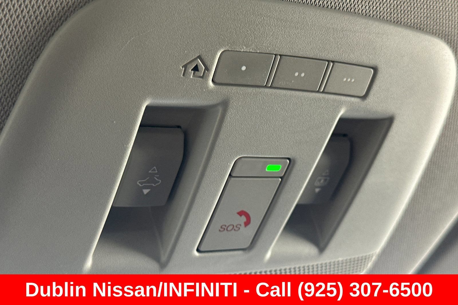 Used 2023 Nissan Ariya FWD image 24