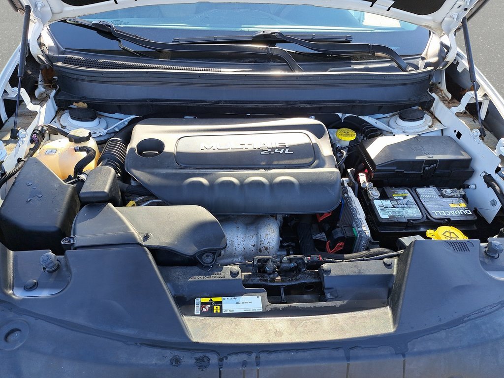 Used 2017 Jeep Cherokee Limited image 27