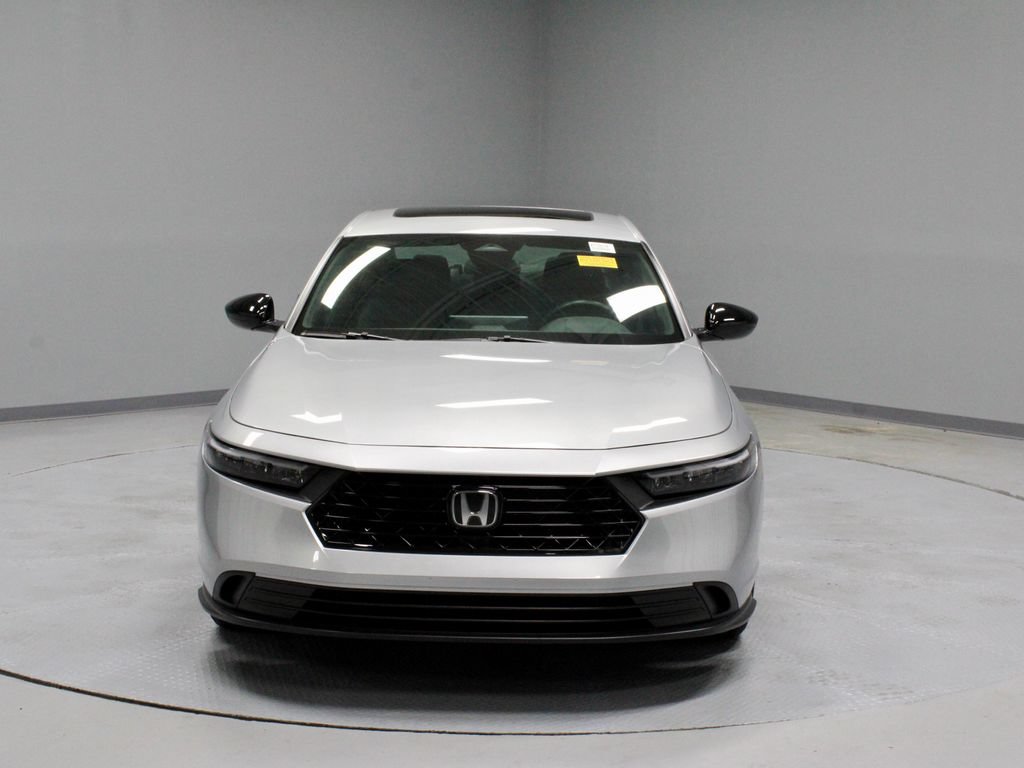 Used 2025 Honda Accord Sport image 5