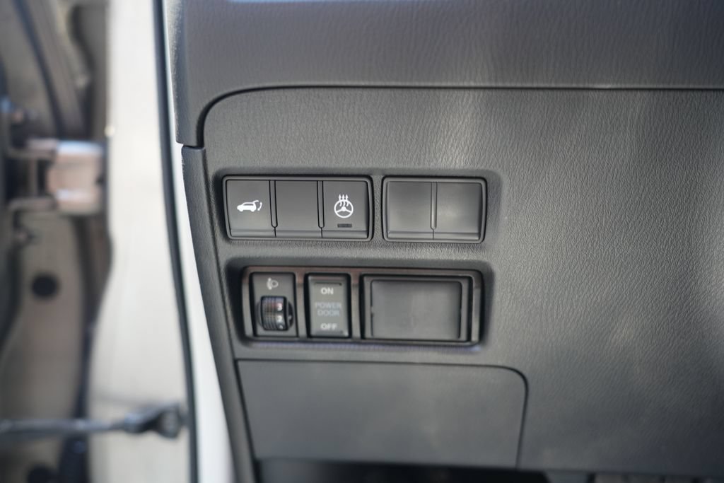 Used 2019 INFINITI QX80 Luxe AWD/4WD image 13