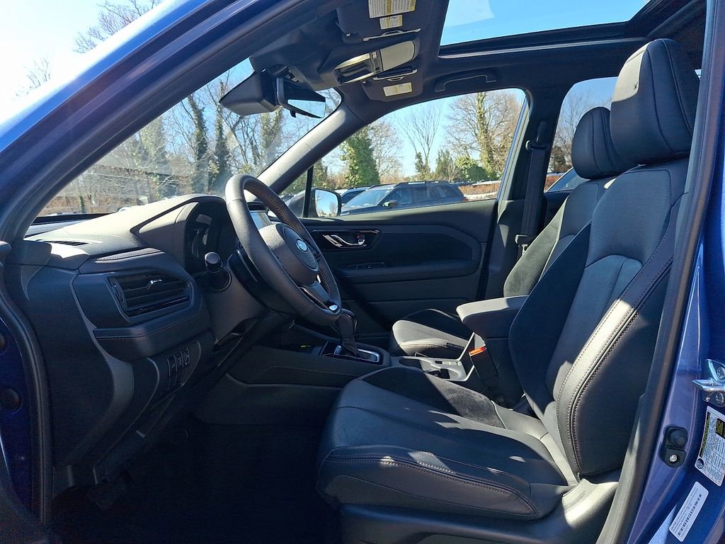 Used 2025 Subaru Forester Touring image 13
